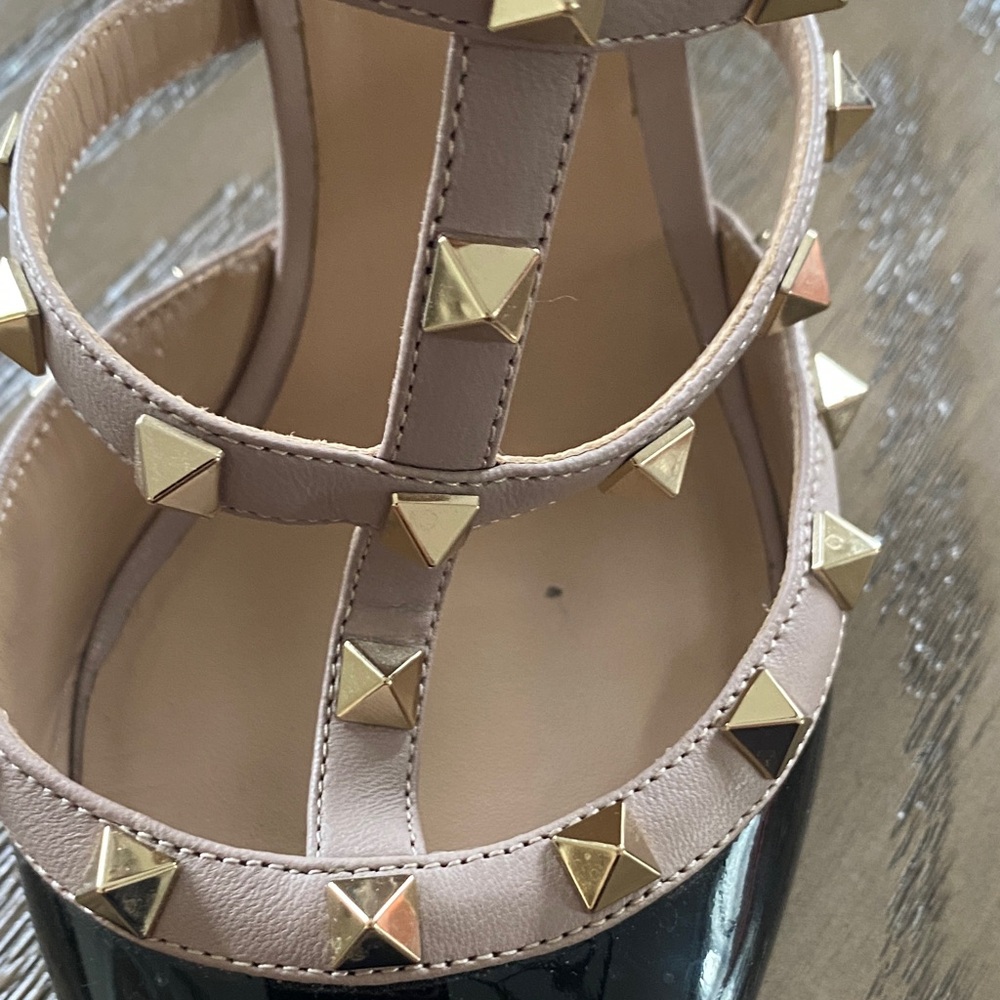 Valentino Rock Stud Black and Tan Studded Heels EU size 40 - Picture 11 of 16